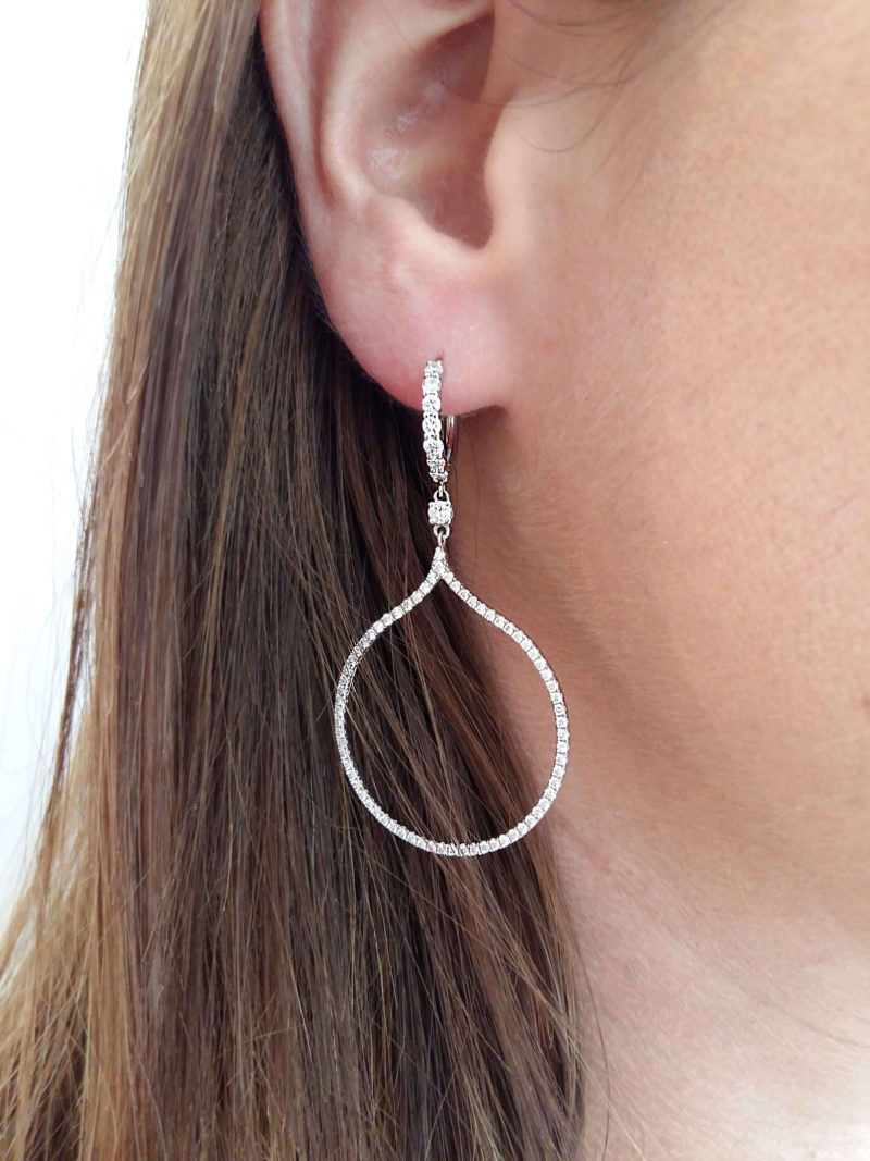 Round- tapered hoops - Image 2